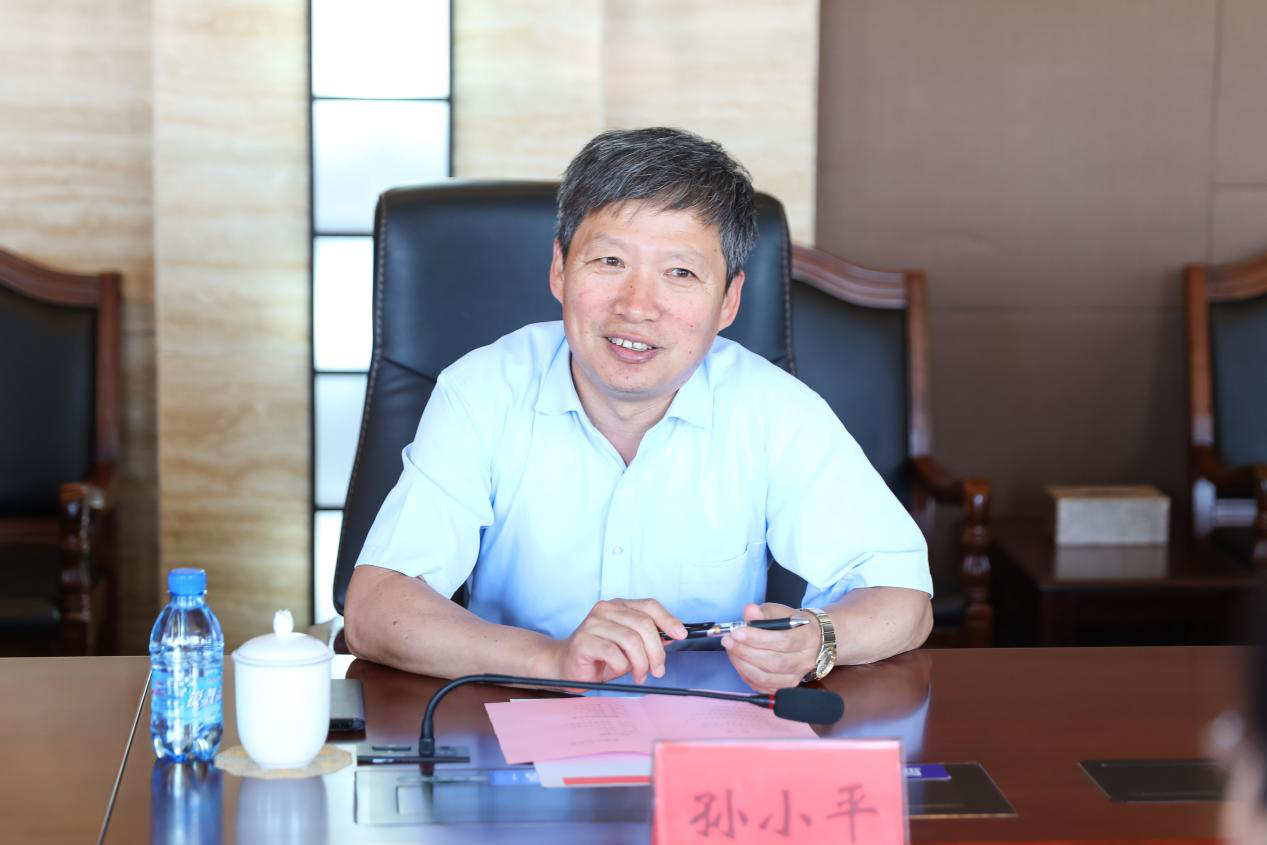 孙小平校长表达合作意向.png 孙小平校长表达合作意向.png