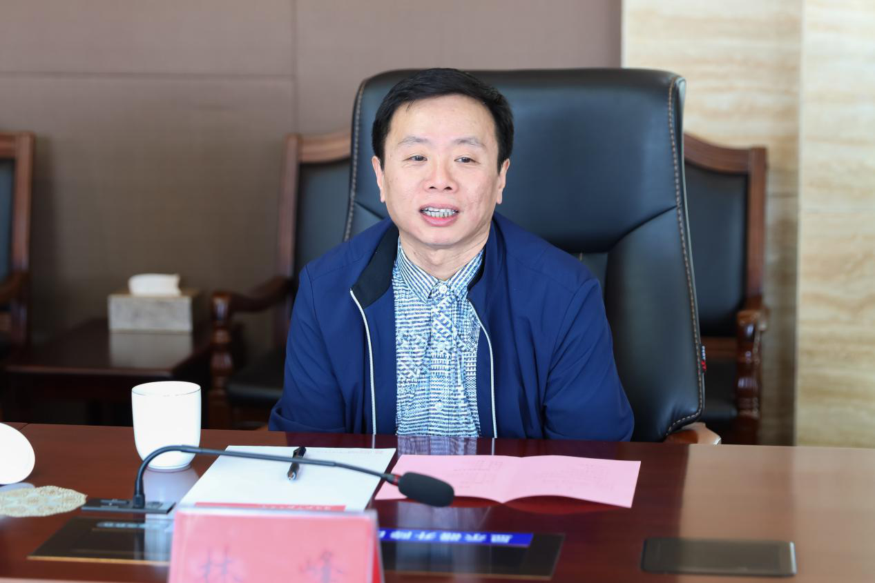 林峰副校长表示将切实做好交流学生的管理工作.png 林峰副校长表示将切实做好交流学生的管理工作.png